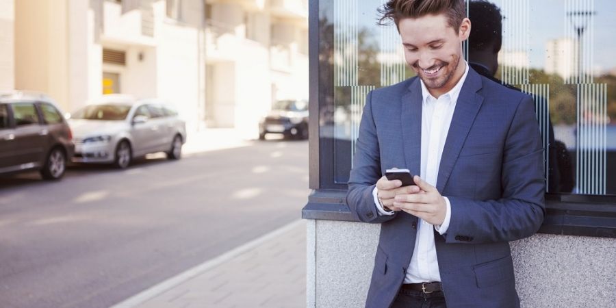4-apps-die-geen-enkele-man-op-zijn-telefoon-zou-moeten-hebben_img900 (1).jpg