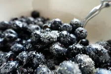 Thumbnail for article: Diepvriesfruit of vers fruit: wat is gezonder?