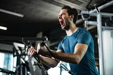 Thumbnail for article: 10 ongeschreven regels in de gym (die we allemaal kennen, maar ons niet aan houden)