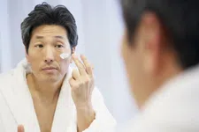 Thumbnail for article: Dit zijn de beste anti-rimpelcrèmes voor mannen