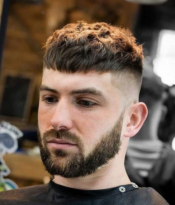 De Caesar cut: dit is de haarstijl en zo draag je 'm als een pro