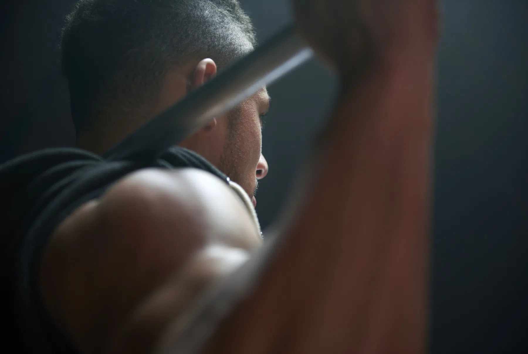 5 beroemde krachtmethodes: kettingen, eccentric overloads, cluster-sets, neurological carryovers en complex training