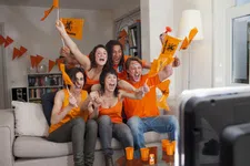 Thumbnail for article: Oranjekoorts: kun je echt ziek worden van de EK spanning?