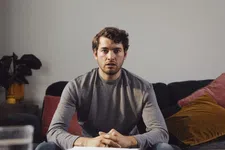 Thumbnail for article: ‘Mannen moeten "mannenpunten" verdienen om hun emoties te delen’