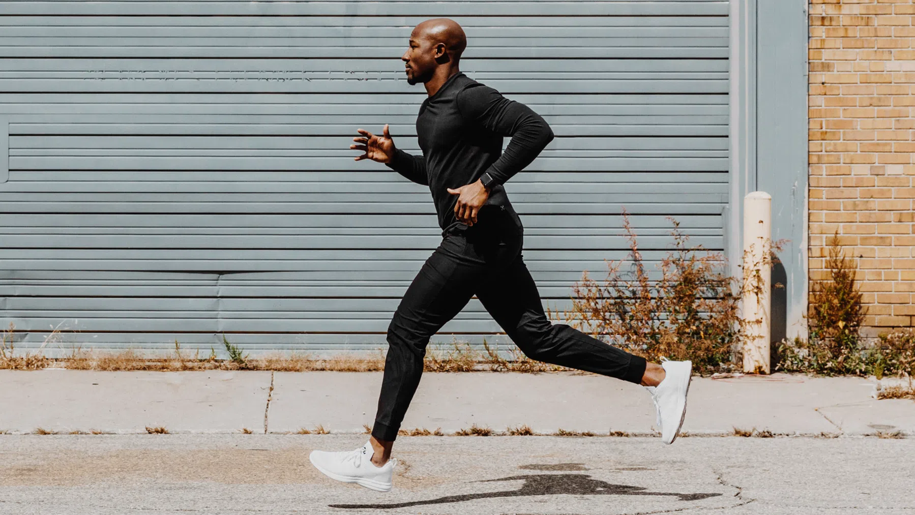 Dit is wat een maand lang elke dag hardlopen met je lichaam doet