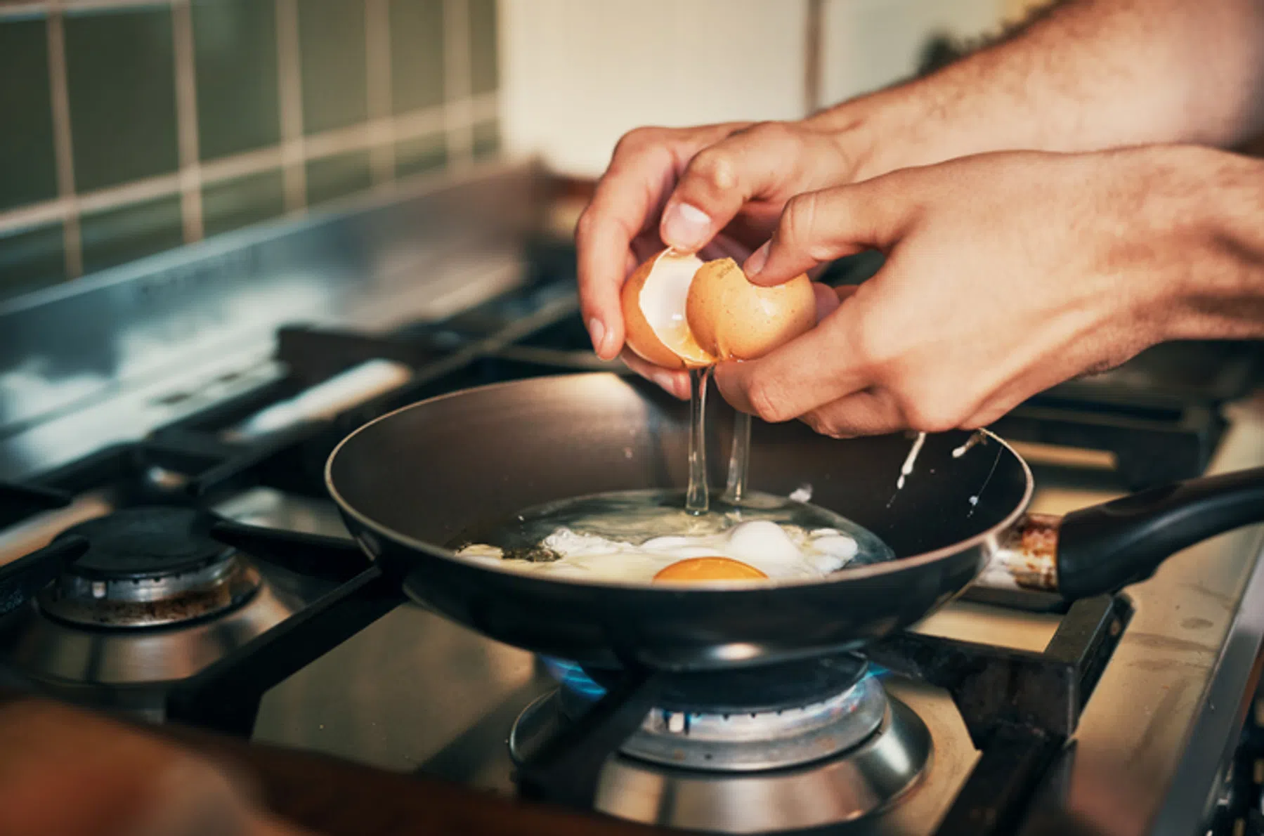 Ik ontbeet een week lang met drie eieren — dit gebeurde er