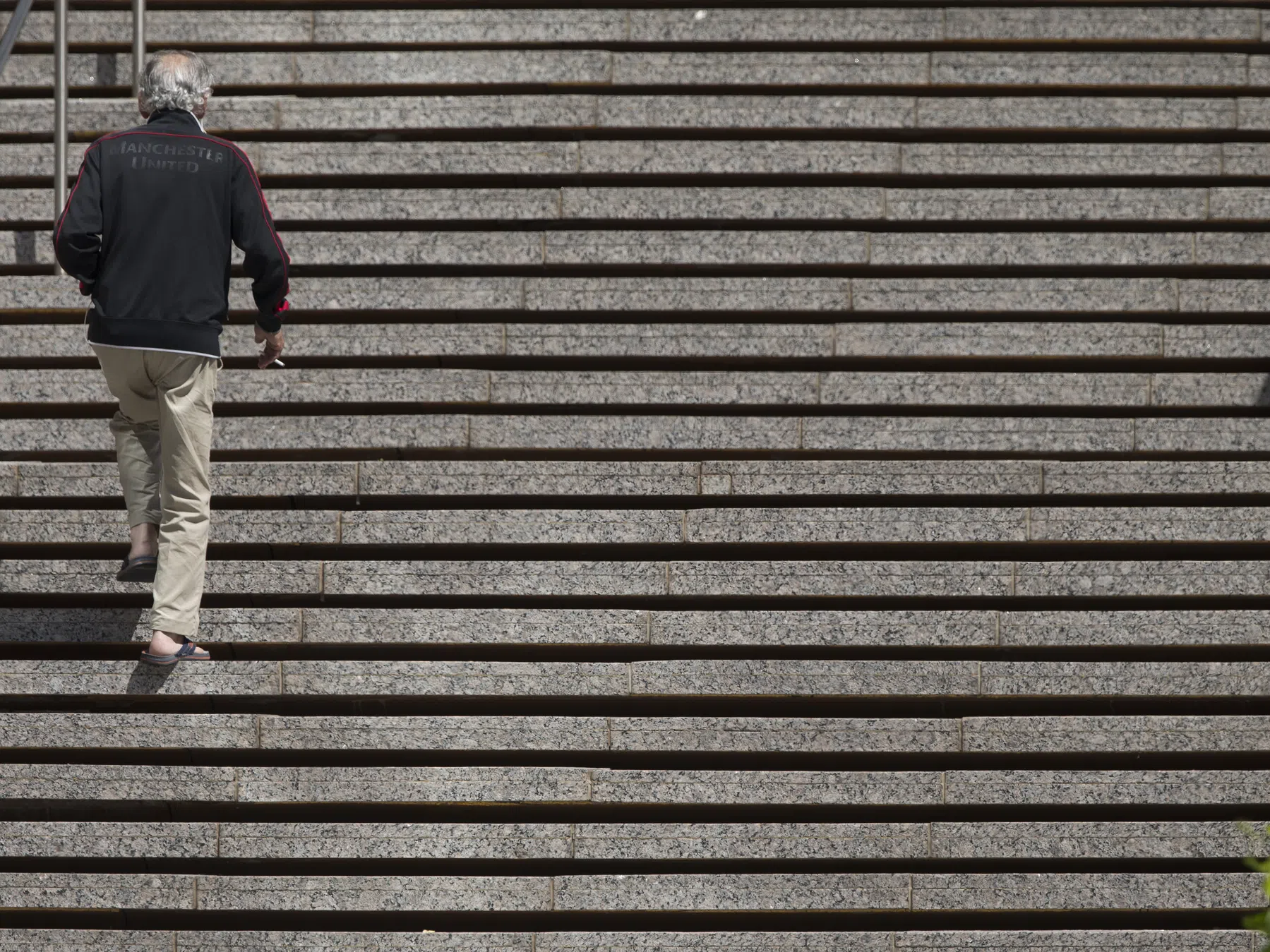 Het nieuwe wereldrecord traplopen in 24 uur