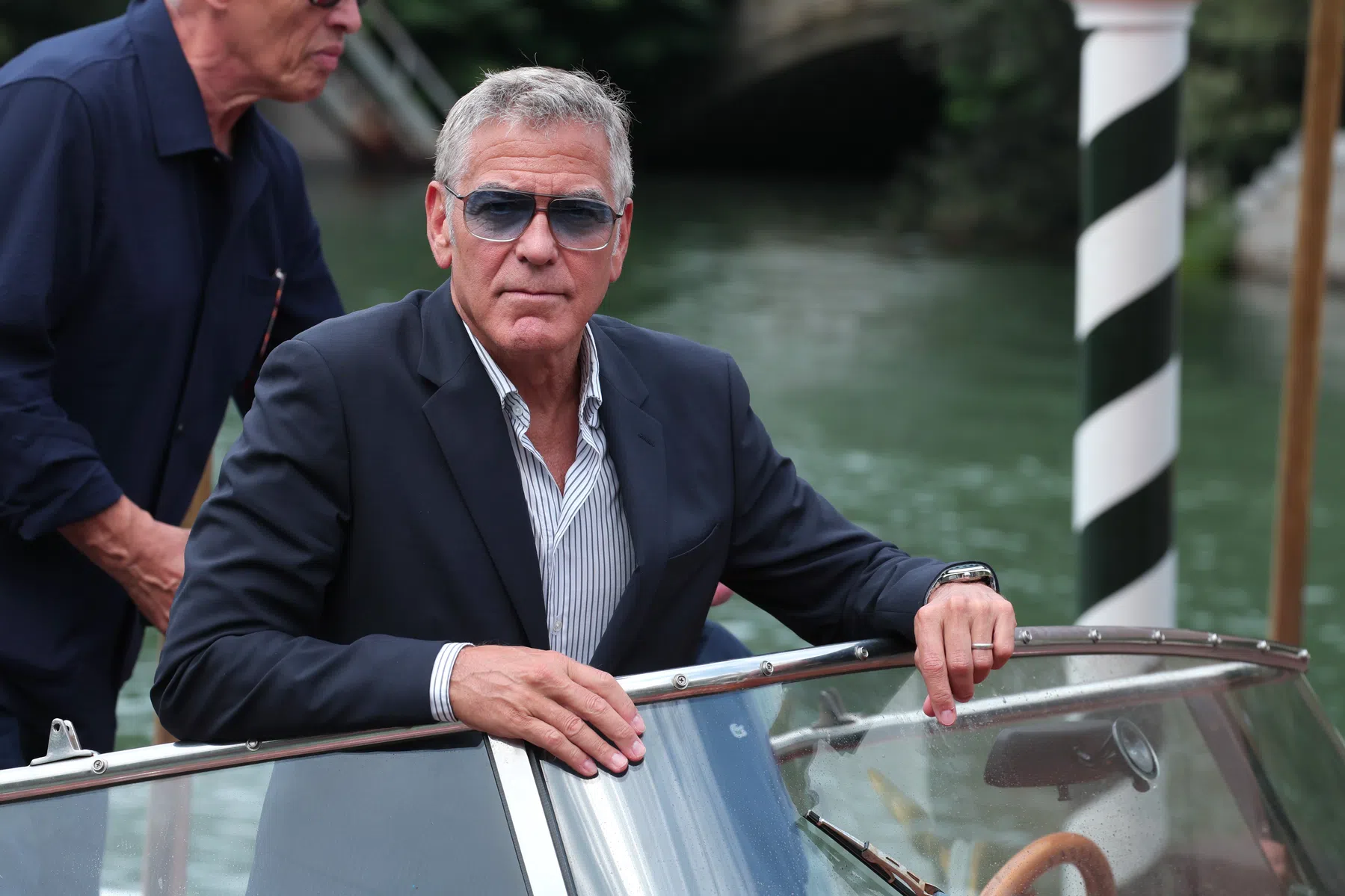 Slecht nieuws voor knappe mannen: jullie worden gediscrimineerd