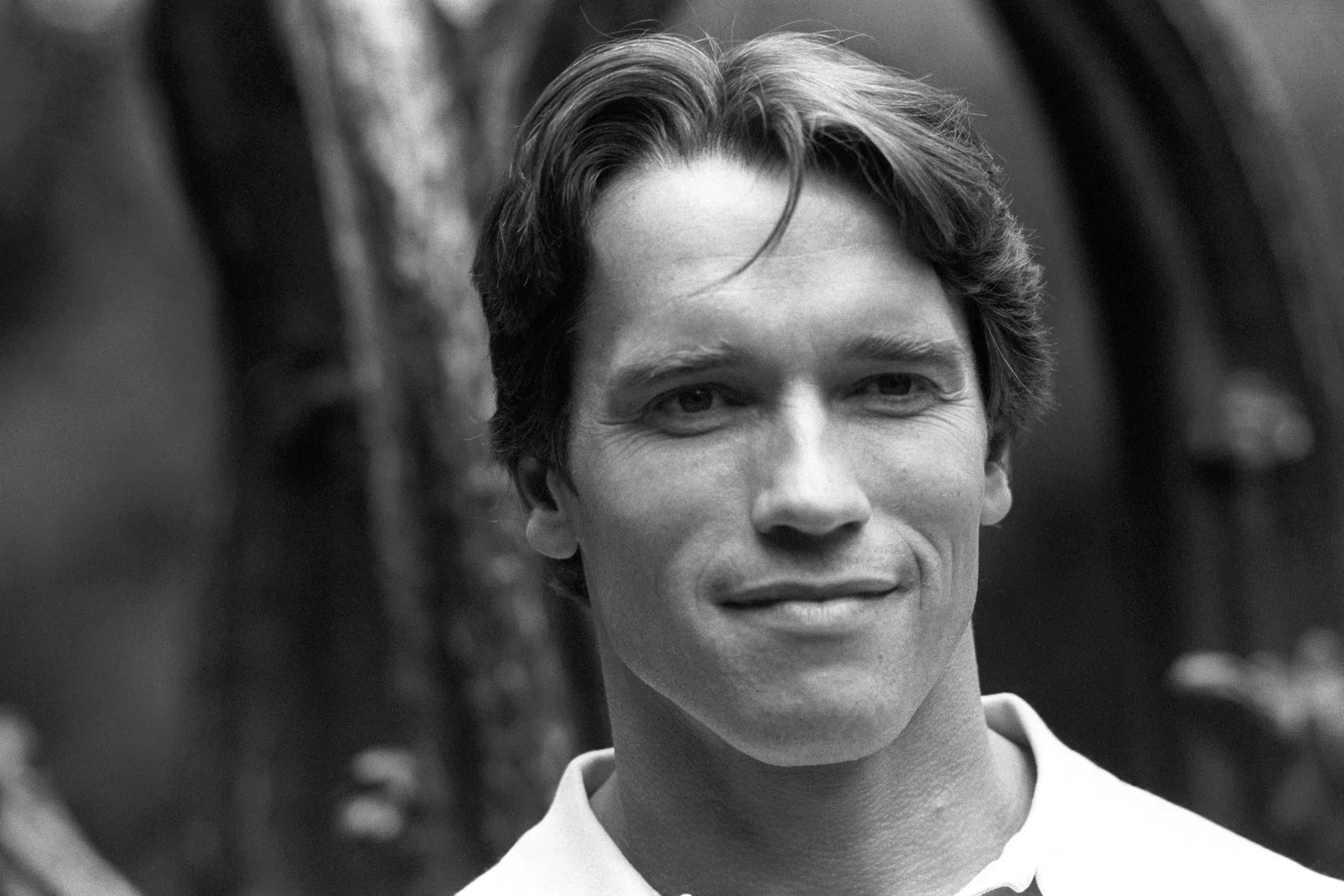 Schwarzenegger deelt zijn iconische workout voor thuis