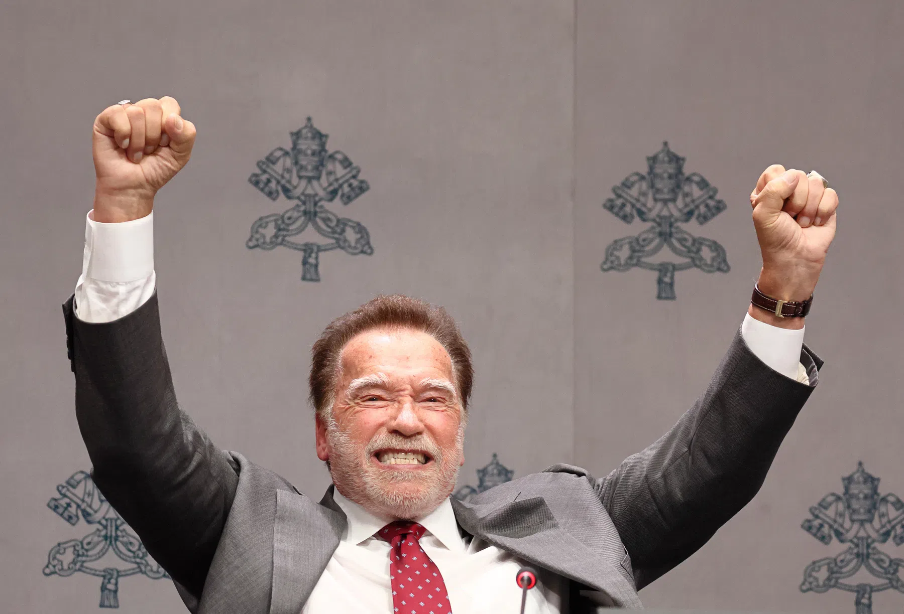 Arnold Schwarzenegger’s ultieme dumbbell-workout