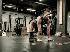 Thumbnail for article: Is dit de verschrikkelijkste oefening in de sportschool?