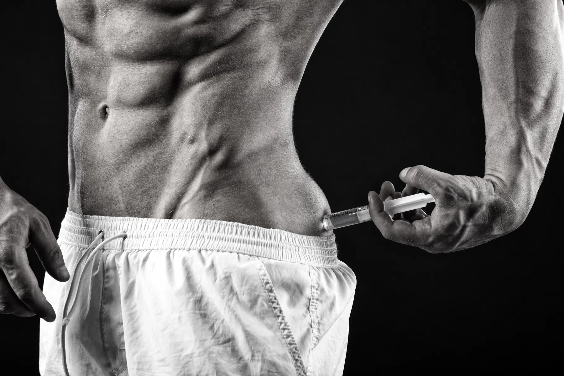 Hoe kun je zien of iemand anabolen gebruikt? Lees het hier