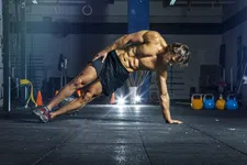 Thumbnail for article: Cut-training: moet je anders trainen in een calorietekort?