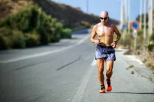 Thumbnail for article: Fit na je 40e: zo verleng je je gezonde jaren