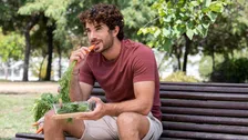 Afvallen zonder honger: 9 écht verzadigende snacks onder 200 kcal
