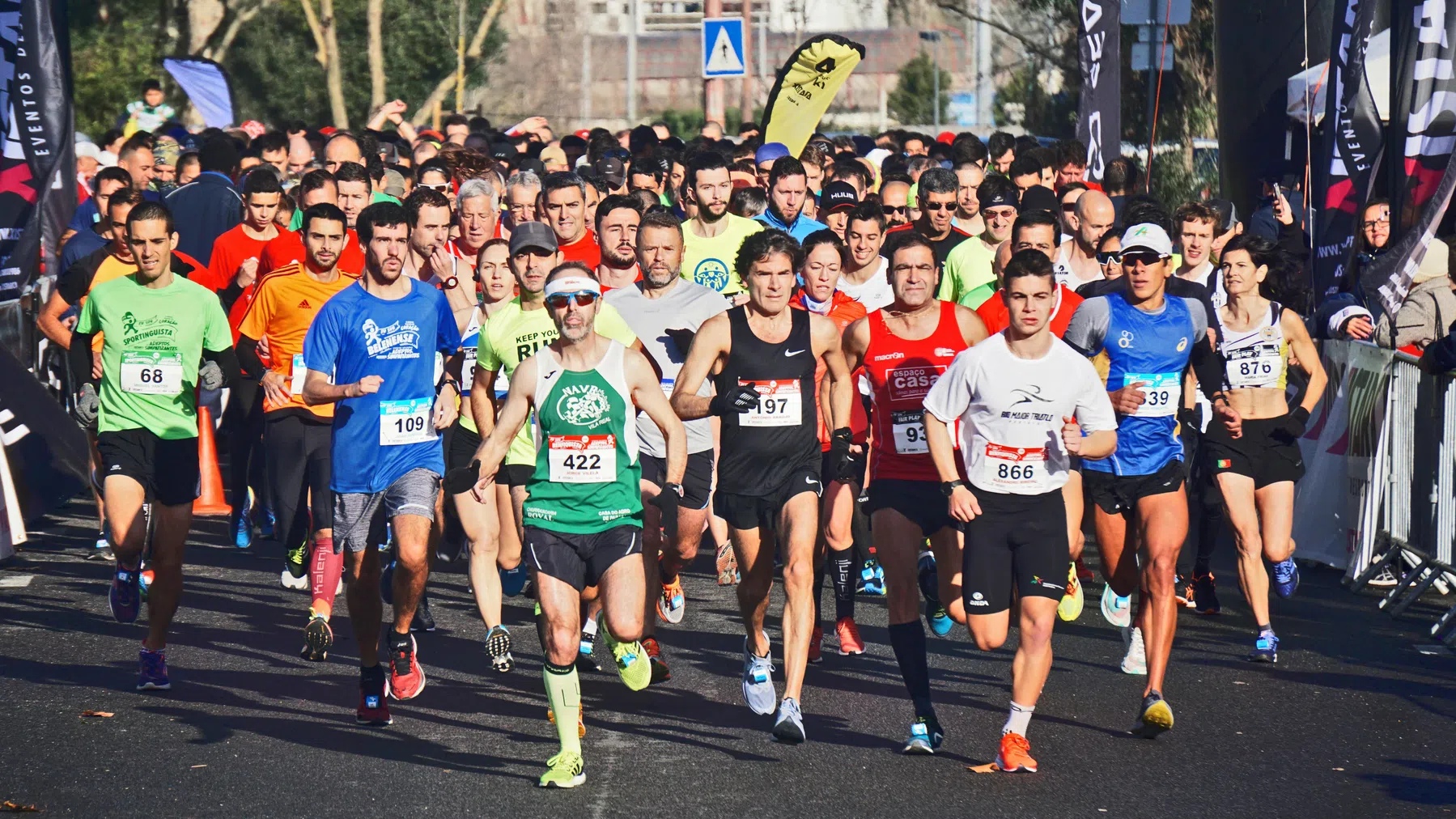 Wat zijn de risico's van marathons en moet er strengere regulatie komen?