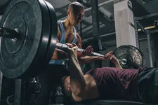 Thumbnail for article: Wetenschappelijke studies worden vrijwel nooit gedaan met ervaren sporters – wat moet jij ermee?