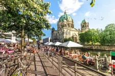 Thumbnail for article: Treinreis + hotel naar Berlijn voor €99: HEMA heeft de allerbeste deal
