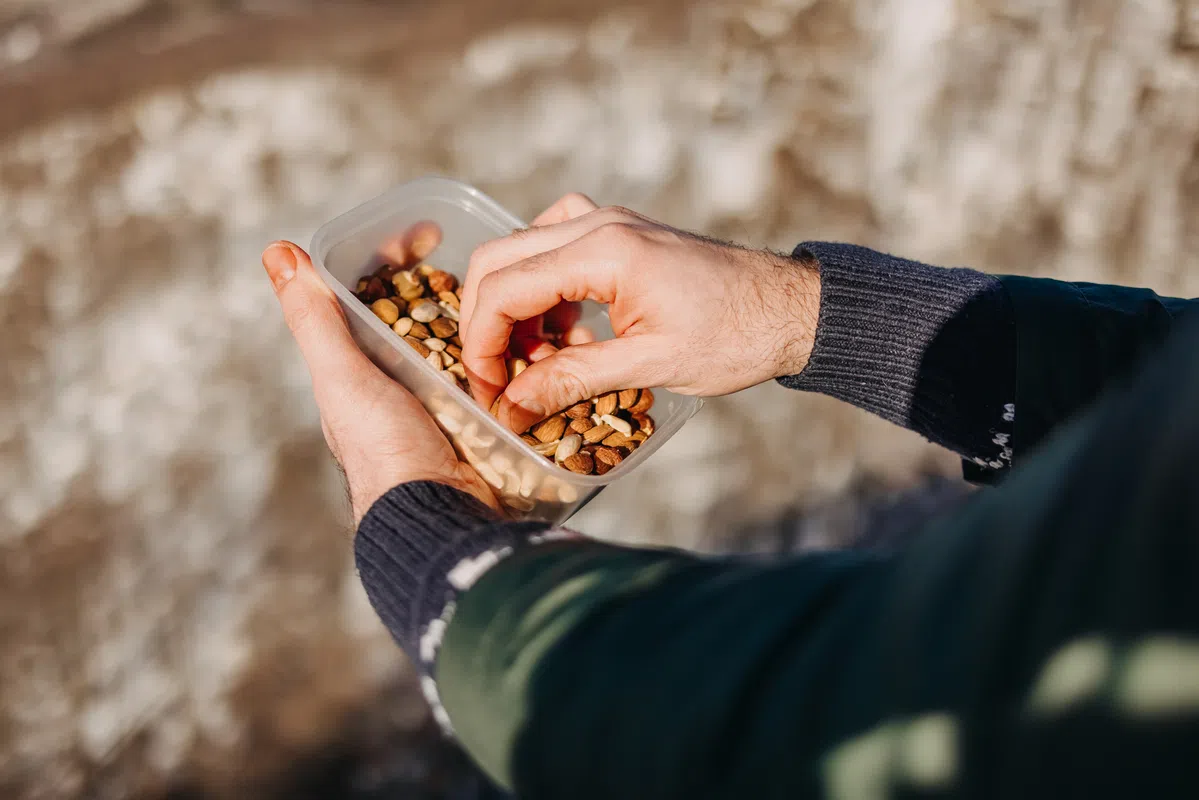 Beter voor je hart én spieren: 3 'slechte' snacks die stiekem best gezond zijn