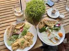 Thumbnail for article: Eet je elke dag brood? Deze 7 soorten beleg helpen je aan genoeg eiwitten